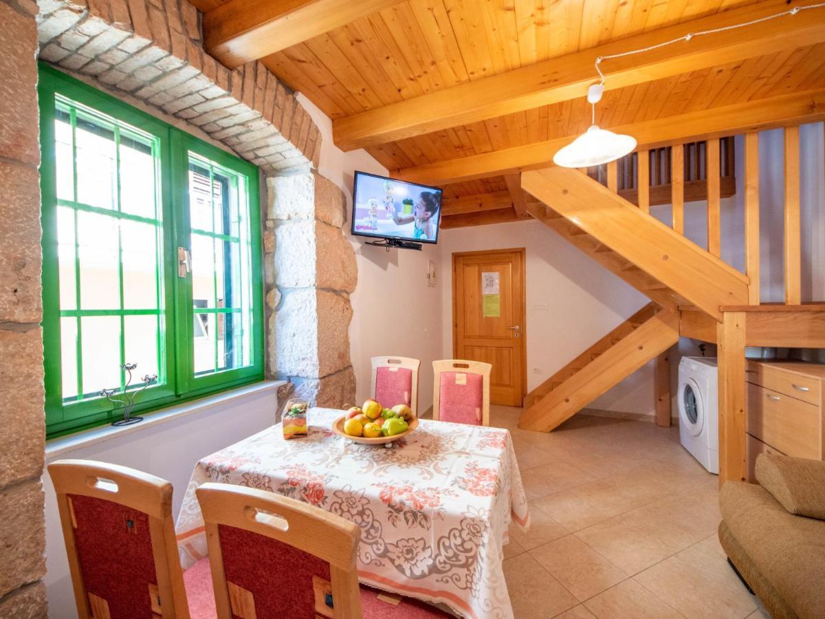 Apartment Kristijan By Interhome Brseč Eksteriør billede