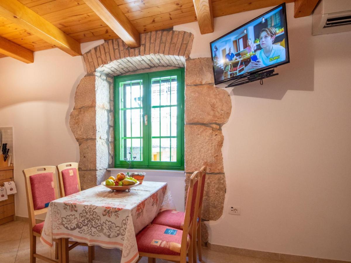 Apartment Kristijan By Interhome Brseč Eksteriør billede